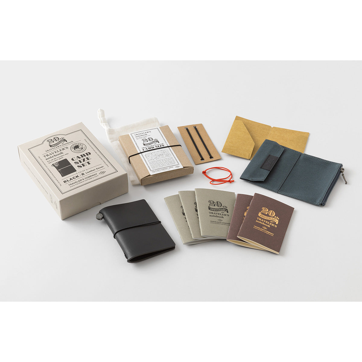 TRAVELER’S notebook Card Size 20th Anniversary Set Black