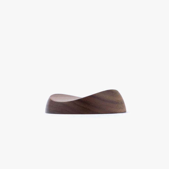 Repose plume, noyer | KAKIMORI