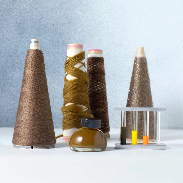 Ink - Colour specimen 202 - Nostalgic Knitting