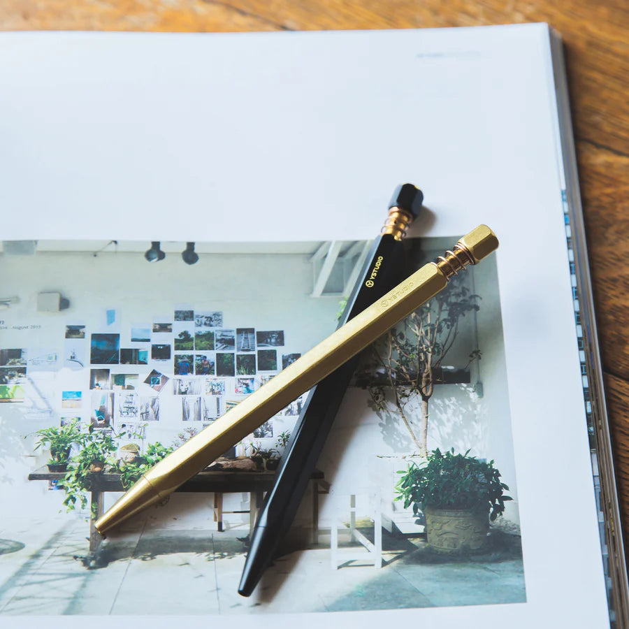 Stylo à bille Classic Revolve – Ressort – Noir