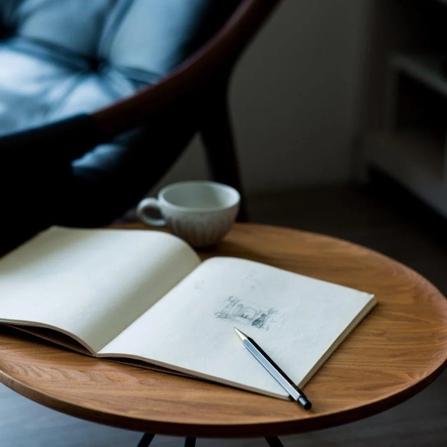 Crayon de croquis Classic Revolve – Noir