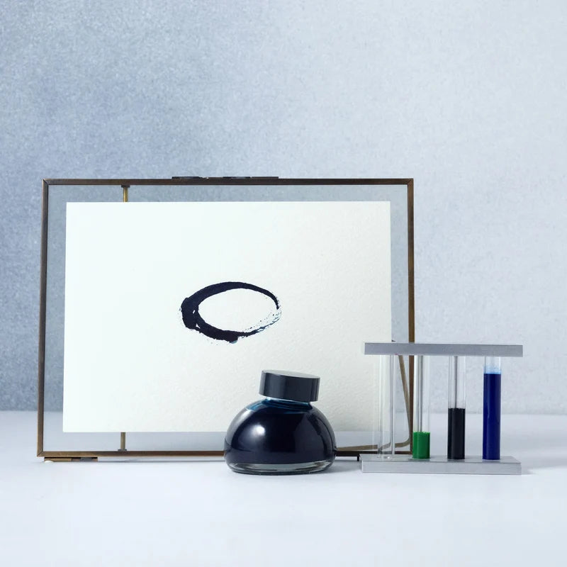 Encre Kakimori colour specimen 225, Hula hoop