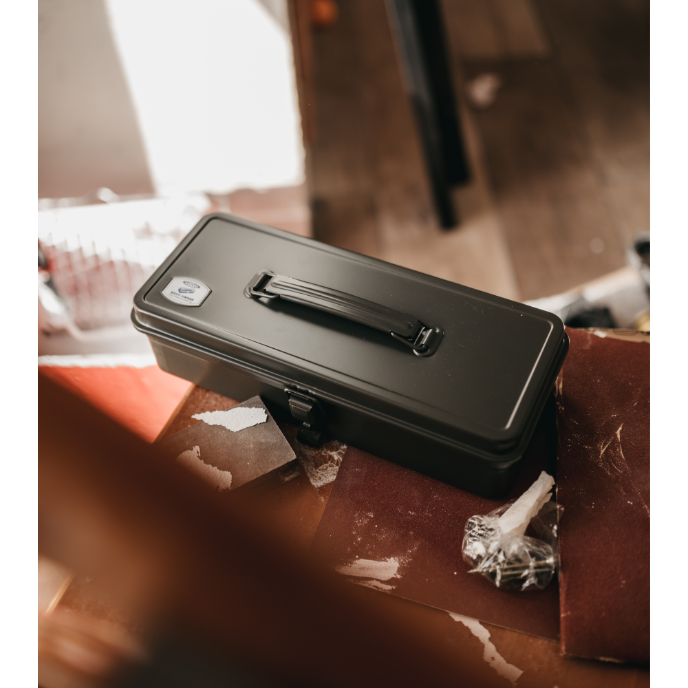 Boite à outils T320 Noire - Toyo Steel