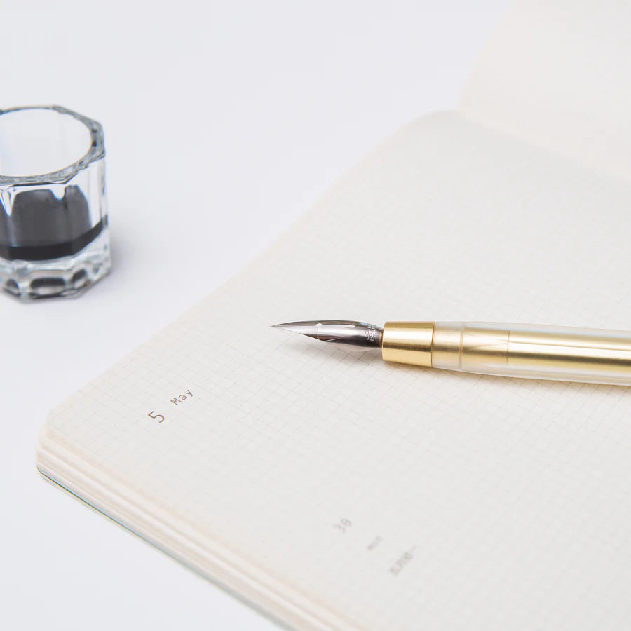 Glamour Evolve Dip Pen – Elemental – Brass Gold