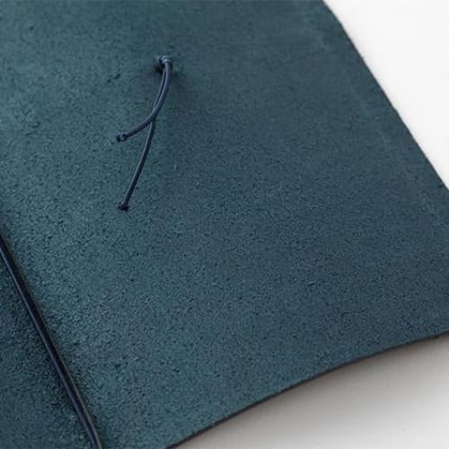 TRAVELER’S notebook - cuir bleu (classique) TRAVELER’S NOTEBOOK COVER